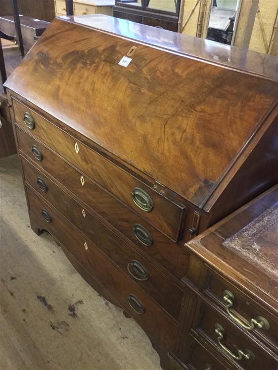 Georgian mahogany bureau(-)